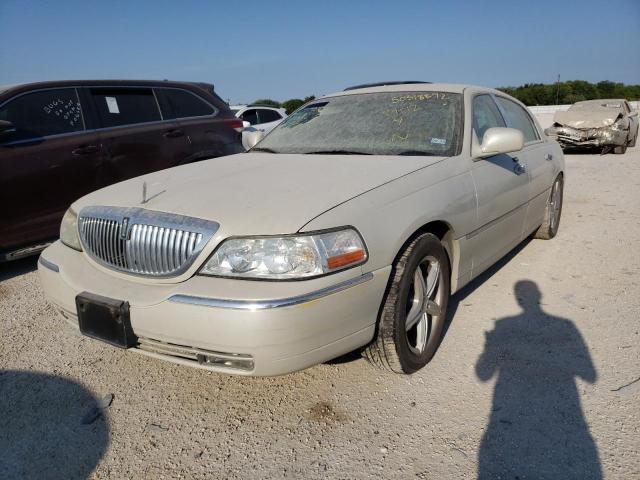 Photo 2 from auction – 2007 LINCOLN TOWN CAR D with VIN 1LNHM83V07Y623123