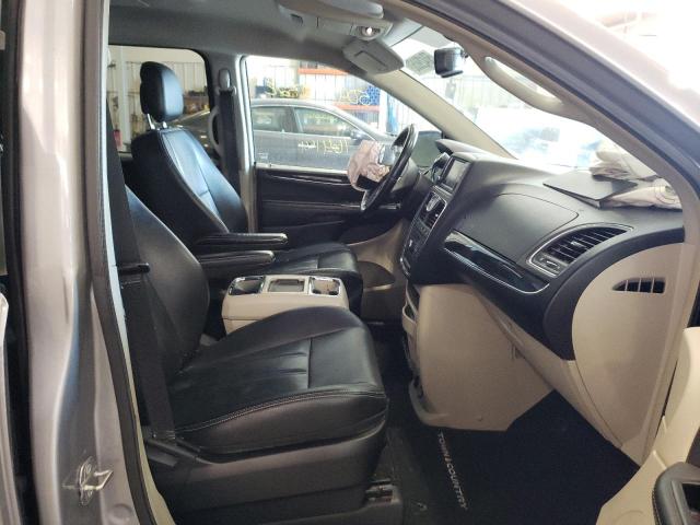 Photo 5 from auction – 2014 CHRYSLER TOWN & COU with VIN 2C4RC1BG2ER359345