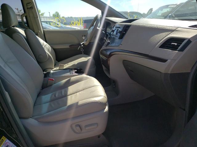 Photo 5 from auction – 2012 TOYOTA SIENNA XLE with VIN 5TDYK3DC1CS199662