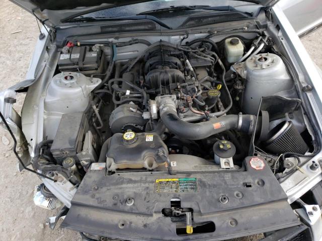 Photo 7 from auction – 2005 FORD MUSTANG with VIN 1ZVFT84N255197878