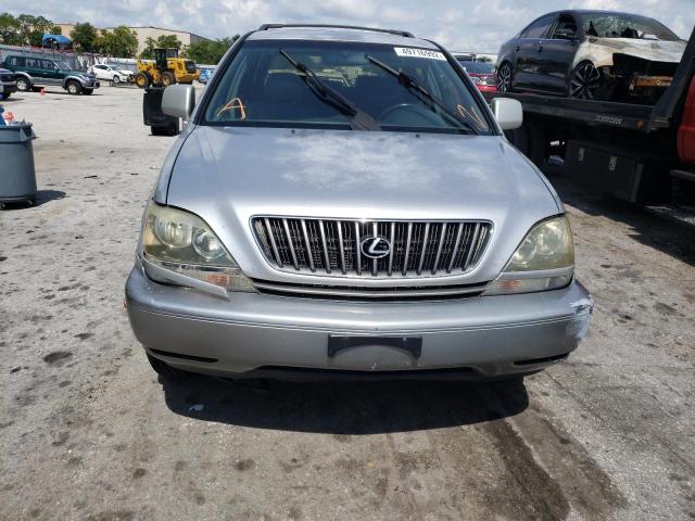 Photo 9 from auction – 2000 LEXUS RX 300 with VIN JT6HF10U8Y0108346