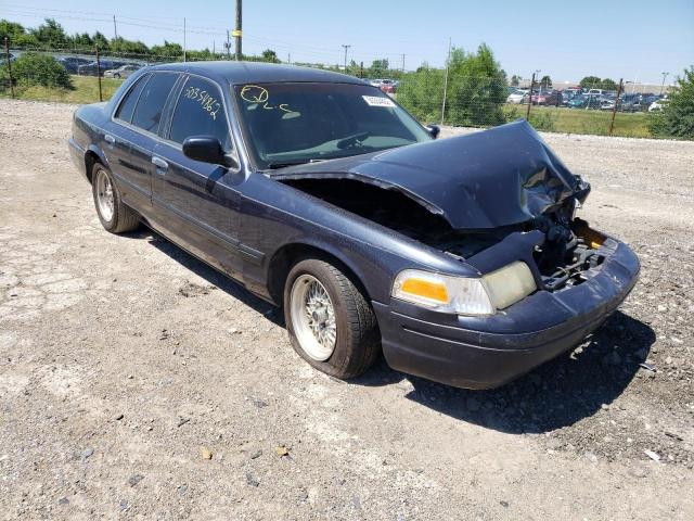 FORD CROWN VICT 2001 مع رقم تعريف المركبة 2FAFP74W01X203296 - صورة من المزاد