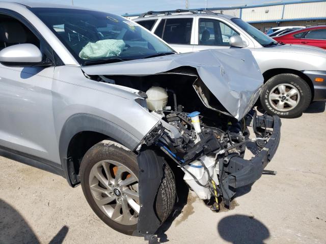 Photo 9 from auction – 2016 HYUNDAI TUCSON SE with VIN KM8J23A44GU129410