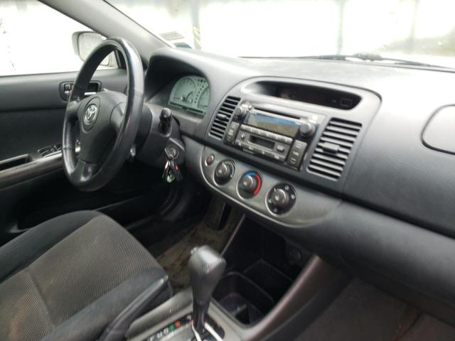 Photo 9 from auction – 2004 TOYOTA CAMRY LE with VIN 4T1BE32K74U842449
