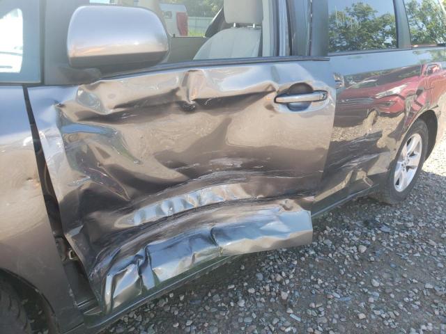 Photo 9 from auction – 2012 TOYOTA SIENNA LE with VIN 5TDKK3DC3CS279423
