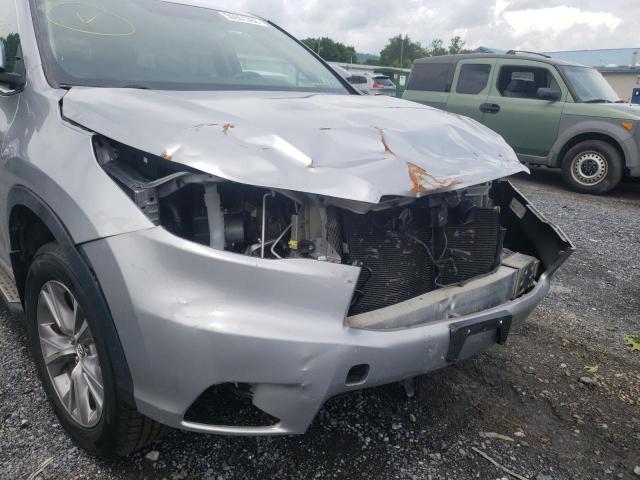 Photo 9 from auction – 2016 TOYOTA HIGHLANDER with VIN 5TDBKRFH4GS251678