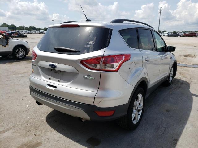 Photo 4 from auction – 2016 FORD ESCAPE SE with VIN 1FMCU0GX8GUA91621