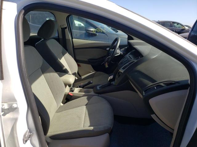 Photo 5 from auction – 2014 FORD FOCUS SE with VIN 1FADP3K27EL272215