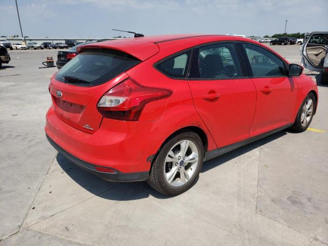 Foto 4 de la subasta – 2014 FORD FOCUS SE con VIN 1FADP3K22EL170868