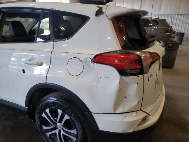 Photo 9 from auction – 2016 TOYOTA RAV4 LE with VIN JTMBFREV0GJ094191