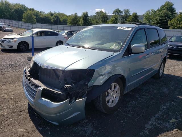 Photo 2 from auction – 2010 CHRYSLER TOWN & COU with VIN 2A4RR5D13AR450076
