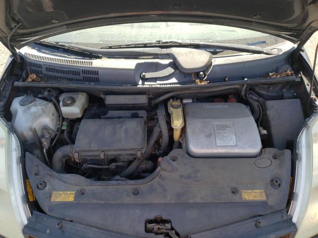 Photo 7 from auction – 2004 TOYOTA PRIUS with VIN JTDKB20U440111934