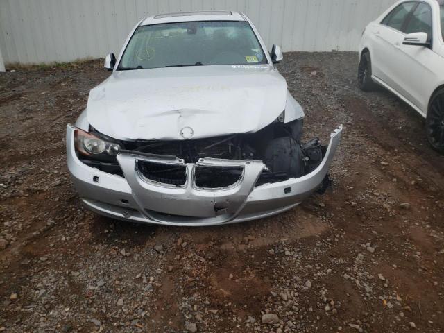 Photo 9 from auction – 2006 BMW 325 XI with VIN WBAVD135X6KV04105