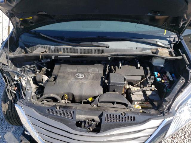 Photo 7 from auction – 2012 TOYOTA SIENNA XLE with VIN 5TDYK3DC1CS199662