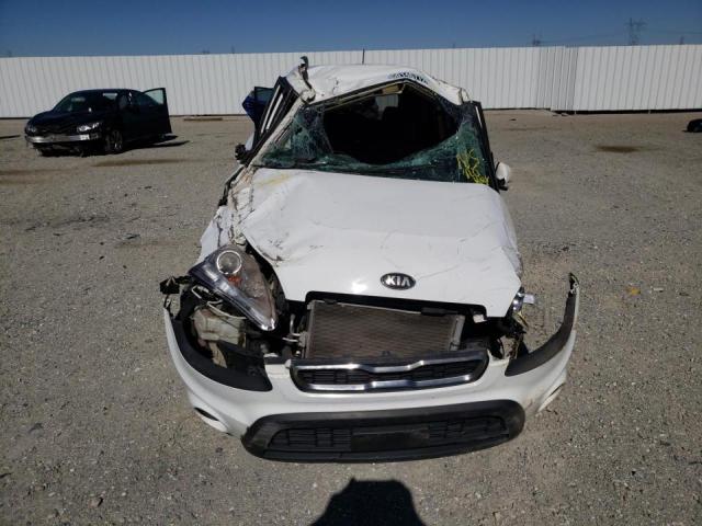 Photo 9 from auction – 2013 KIA SOUL with VIN KNDJT2A55D7753845