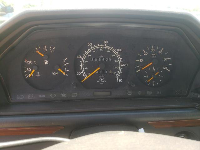 Photo 8 from auction – 1995 MERCEDES-BENZ E 300D with VIN WDBEB31E5SC172486