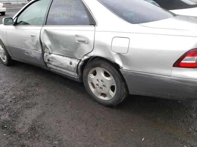 Photo 9 from auction – 2000 LEXUS ES 300 with VIN JT8BF28G3Y0280639