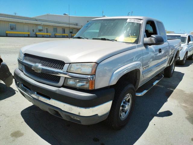 Photo 2 from auction – 2004 CHEVROLET SILVERADO with VIN 1GCHC29UX4E311584