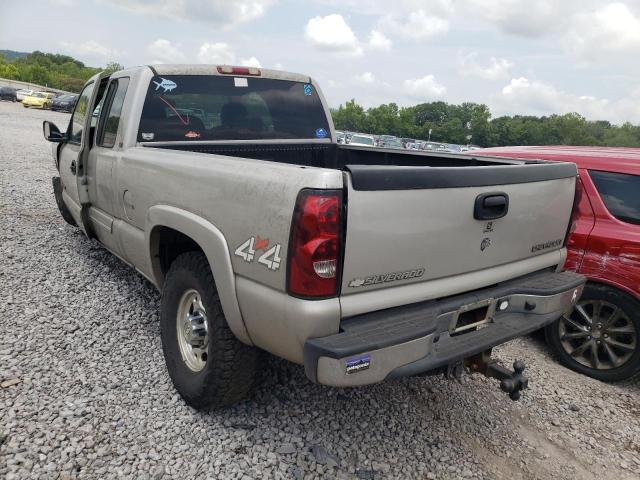 Photo 3 from auction – 2004 CHEVROLET SILVERADO with VIN 1GCHK29U54E375681