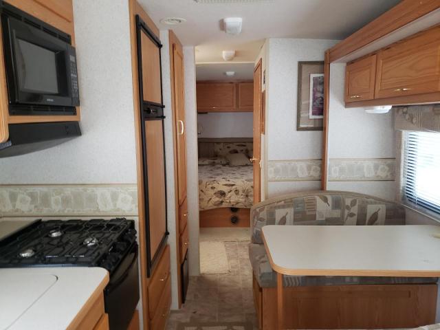 Photo 6 from auction – 2004 ITAS MOTORHOME with VIN 5B4LP57G033376019