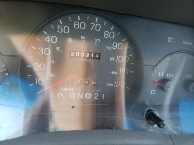 Photo 8 from auction – 2003 MERCURY GRAND MARQ with VIN 2MEFM75W53X686223
