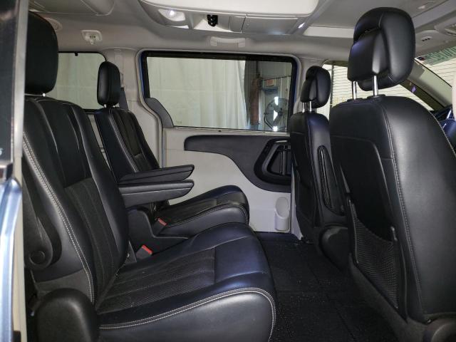 Photo 6 from auction – 2011 CHRYSLER TOWN & COU with VIN 2A4RR8DG5BR799182