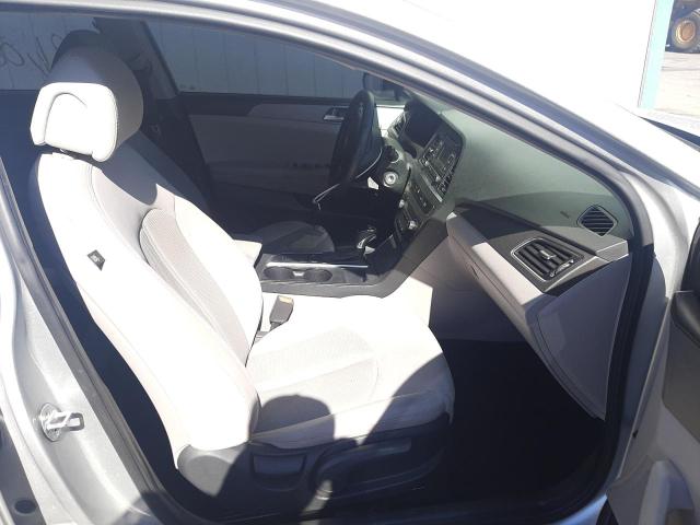 Photo 5 from auction – 2017 HYUNDAI SONATA SE with VIN 5NPE24AF6HH577253