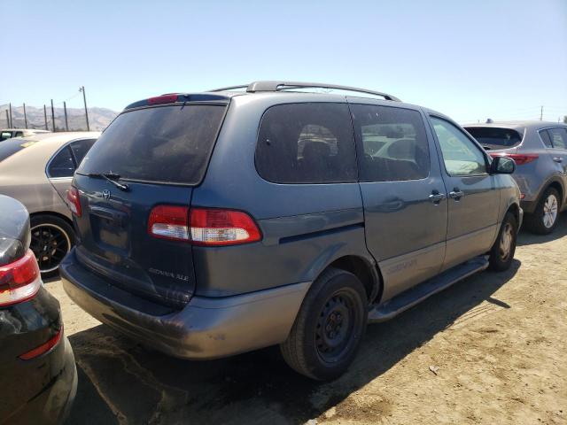 Photo 4 from auction – 2001 TOYOTA SIENNA with VIN 4T3ZF13C81U392403