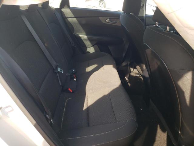 Photo 6 from auction – 2019 KIA FORTE FE with VIN 3KPF24AD9KE099571