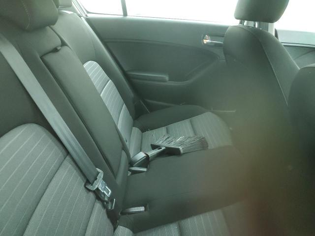 Photo 6 from auction – 2016 KIA FORTE EX with VIN KNAFX5A83G5629298