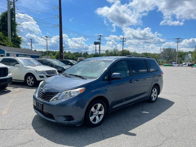 Photo 2 from auction – 2014 TOYOTA SIENNA XLE with VIN 5TDDK3DC3ES487496