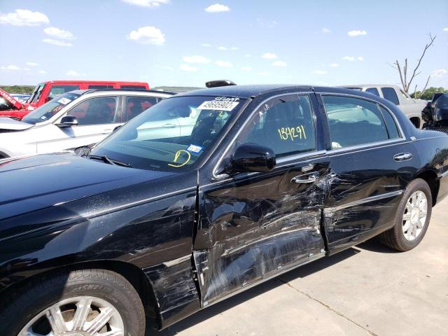 Photo 9 from auction – 2009 LINCOLN TOWN CAR S with VIN 2LNHM82V69X620294