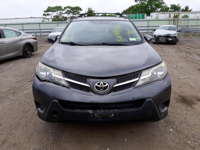 Photo 9 from auction – 2013 TOYOTA RAV4 XLE with VIN JTMRFREV4DD018658