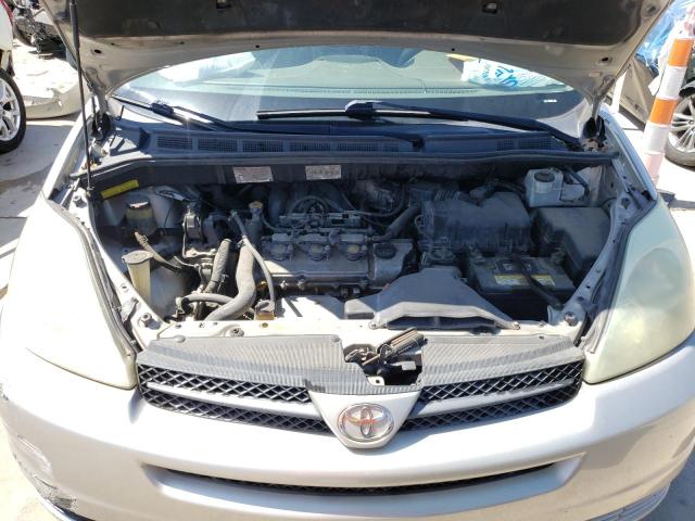 Photo 7 from auction – 2004 TOYOTA SIENNA CE with VIN 5TDZA23C34S156574