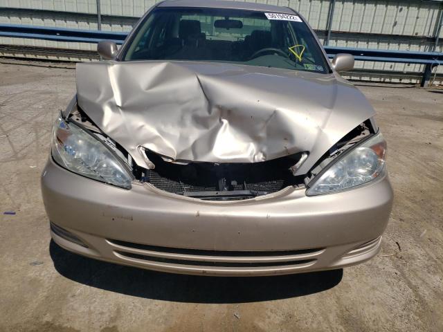 Photo 9 from auction – 2004 TOYOTA CAMRY LE with VIN 4T1BE32K04U893727