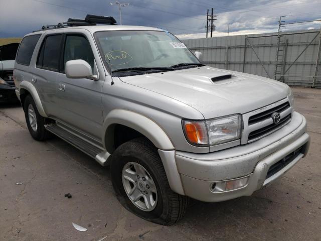 TOYOTA 4RUNNER SR 2000 with VIN JT3HN86R6Y0310940 - Photo from auction