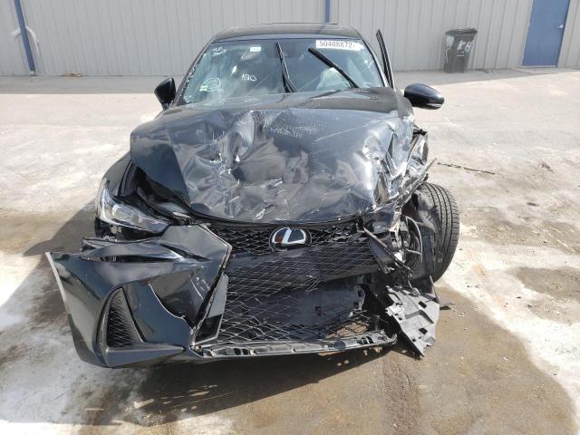 Photo 9 from auction – 2017 LEXUS IS 200T with VIN JTHBA1D25H5055774