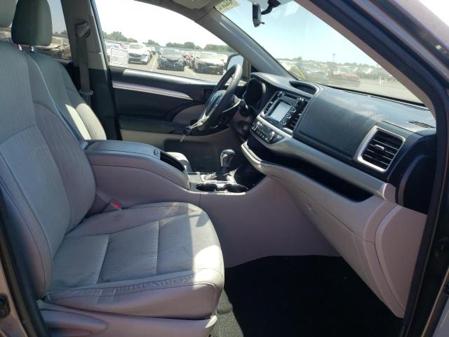 Photo 5 from auction – 2014 TOYOTA HIGHLANDER with VIN 5TDZKRFH6ES019594