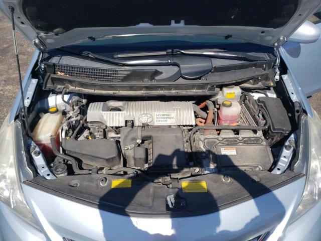 Photo 7 from auction – 2014 TOYOTA PRIUS V with VIN JTDZN3EU6E3315803