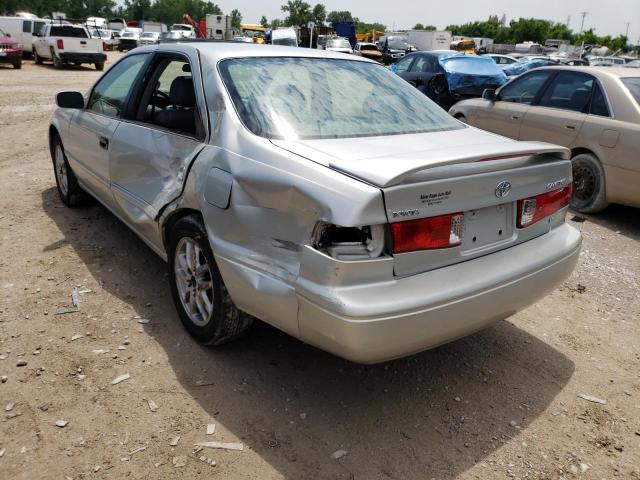 Photo 3 from auction – 2000 TOYOTA CAMRY LE with VIN 4T1BF28K9YU092170