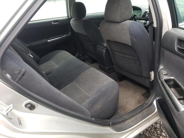 Photo 6 from auction – 2004 TOYOTA CAMRY LE with VIN 4T1BE32K74U842449