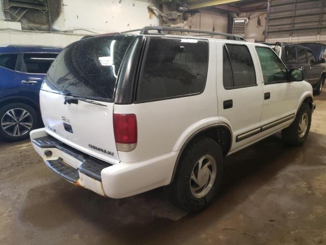 Photo 4 from auction – 2001 CHEVROLET BLAZER with VIN 1GNDT13W612200117