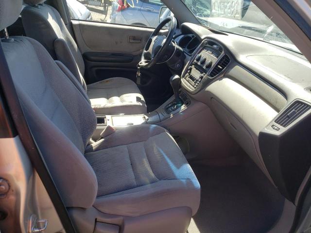 Photo 5 from auction – 2002 TOYOTA HIGHLANDER with VIN JTEGD21A020034184