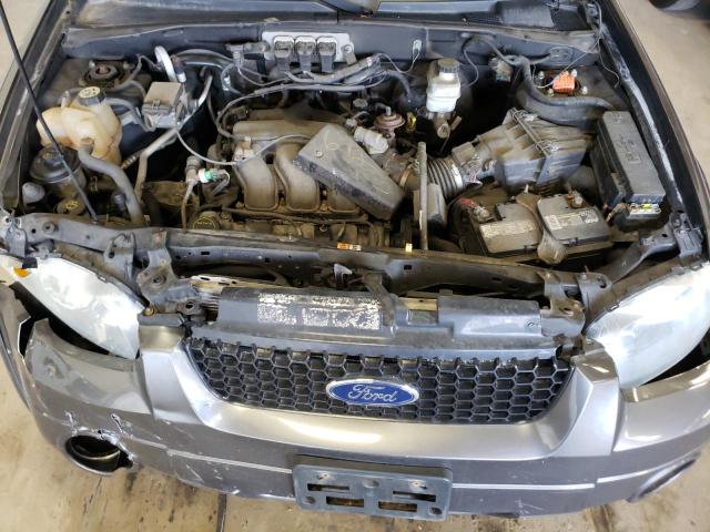 Photo 7 from auction – 2006 FORD ESCAPE LIM with VIN 1FMCU94146KA47520