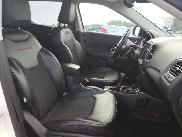 Photo 5 from auction – 2020 JEEP COMPASS TR with VIN 3C4NJDDB0LT202981