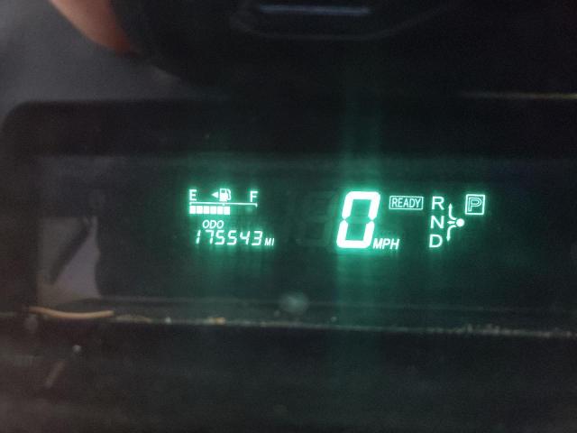 Photo 8 from auction – 2004 TOYOTA PRIUS with VIN JTDKB20U440111934