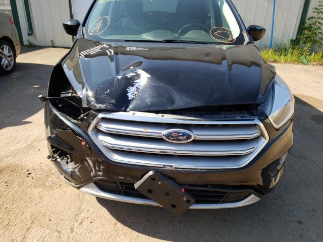 Photo 9 from auction – 2017 FORD ESCAPE SE with VIN 1FMCU9G9XHUB05025