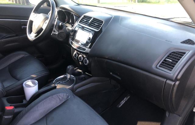 Photo 5 from auction – 2015 MITSUBISHI OUTLANDER with VIN 4A4AP4AU2FE051710
