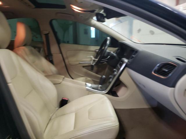 Photo 5 from auction – 2012 VOLVO S60 T5 with VIN YV1622FS1C2140537