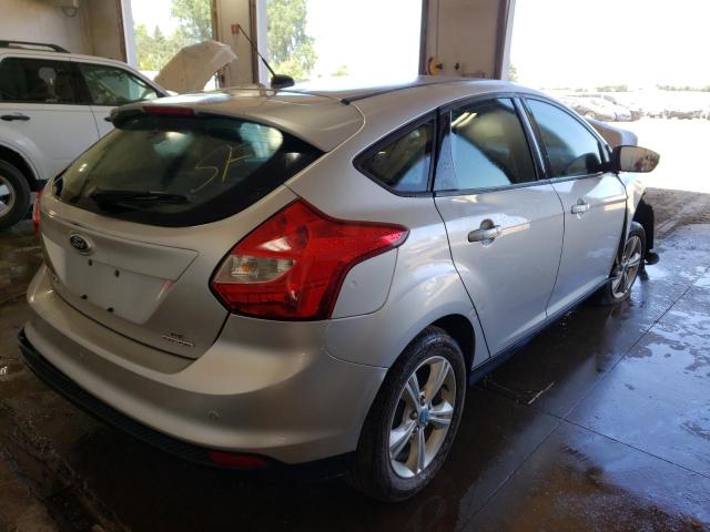 Photo 4 from auction – 2014 FORD FOCUS SE with VIN 1FADP3K21EL135576